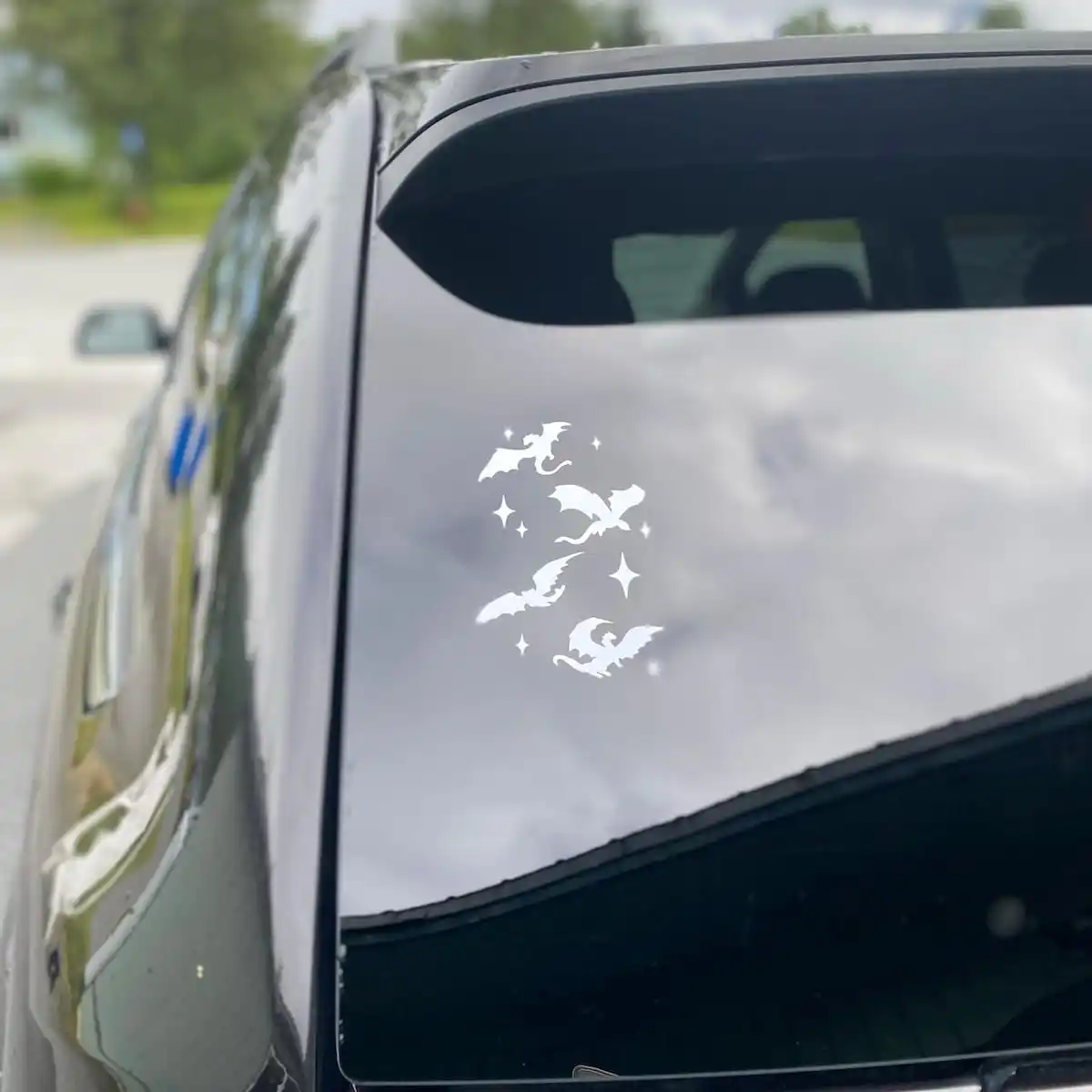 Dragons and Stars Design Car Styling Decals and Stickers Personality Windows Decor Bumper Decor Accessories