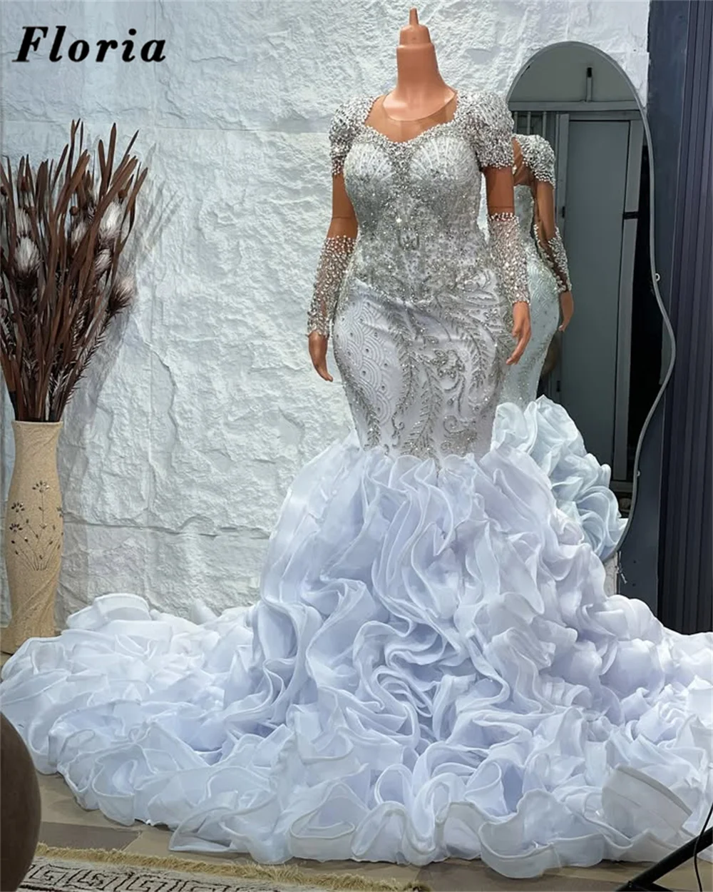 

Cloud White Tiered Skirt Evening Dresses Beading Crystals Long Sleeves Engagement Dress Vestidos De Noiva Party Gowns Customized