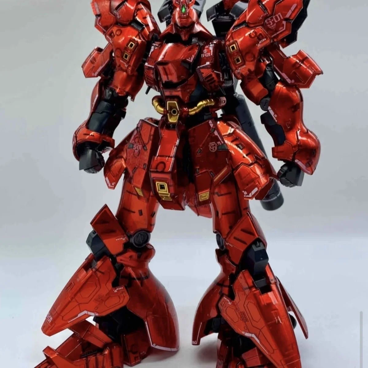 New Star RG SAZABI MECHANICAL CORE PLATING Ver. Action Figure 1