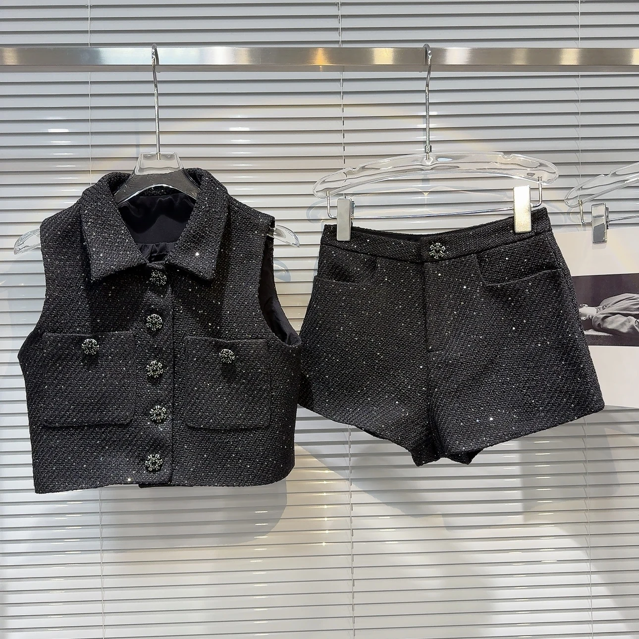 

Summer 2025 New Sle Bright Tead Thi Tweed Jaet orts Set Women's Faionable Ladylike Fraance Sle ular Ensemble