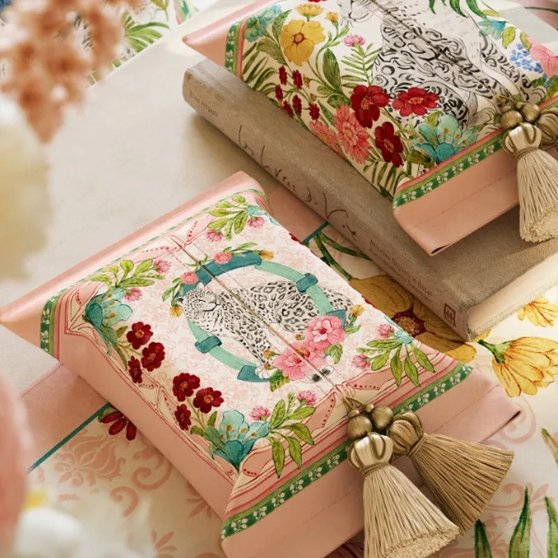 Vintage Jungle Leopard Floral Velvet Tissue Box Cover 18x24cm Elegant Rectangular Napkin Case with Tassel Trim for Living Room
