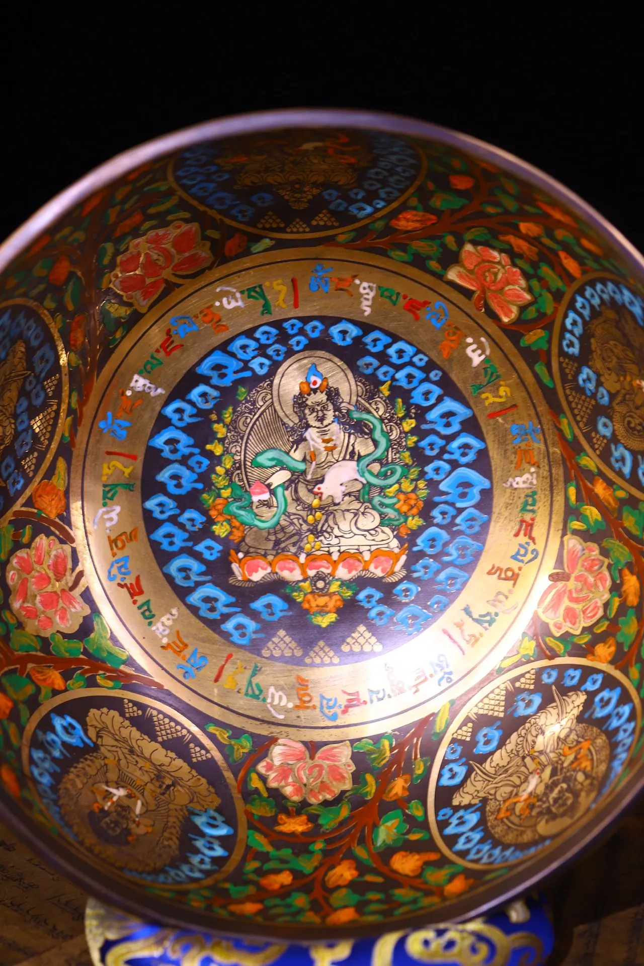 

11"Tibetan Temple Collection Old Bronze Yellow Jambhala Buddha Six Word Proverbs Buddhist music bowl Prayer Bowl Town house
