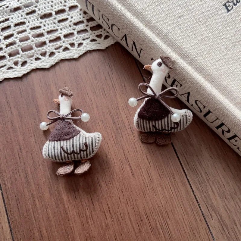 High Quality Soft Plush Duck Toy Hair Brooch Pin DIY Adorable for Children Hat Scarf Shoes Socks Glove Apparel Trim