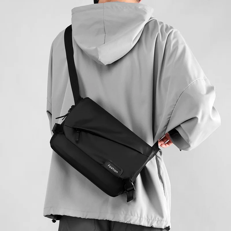 2026 Men's Casual Oxford Crossbody Messenger Bag Fashion Small Shoulder Street Daily Bag