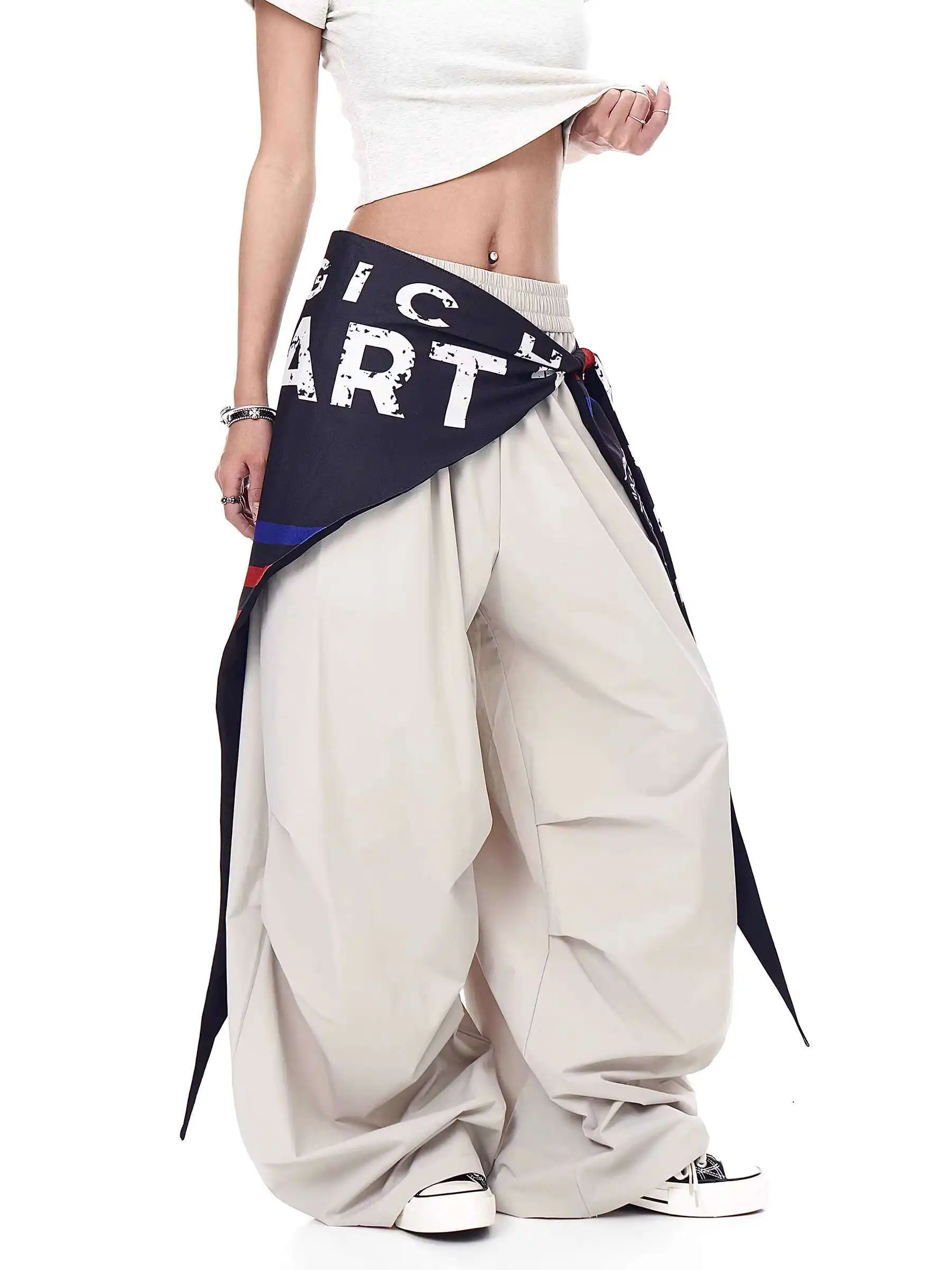 

Women Hip Hop Pants American Style Design Butt Flap Tie Casual Cargo Paratrooper Pants Unisex Loose Pleated Wide Leg Pants