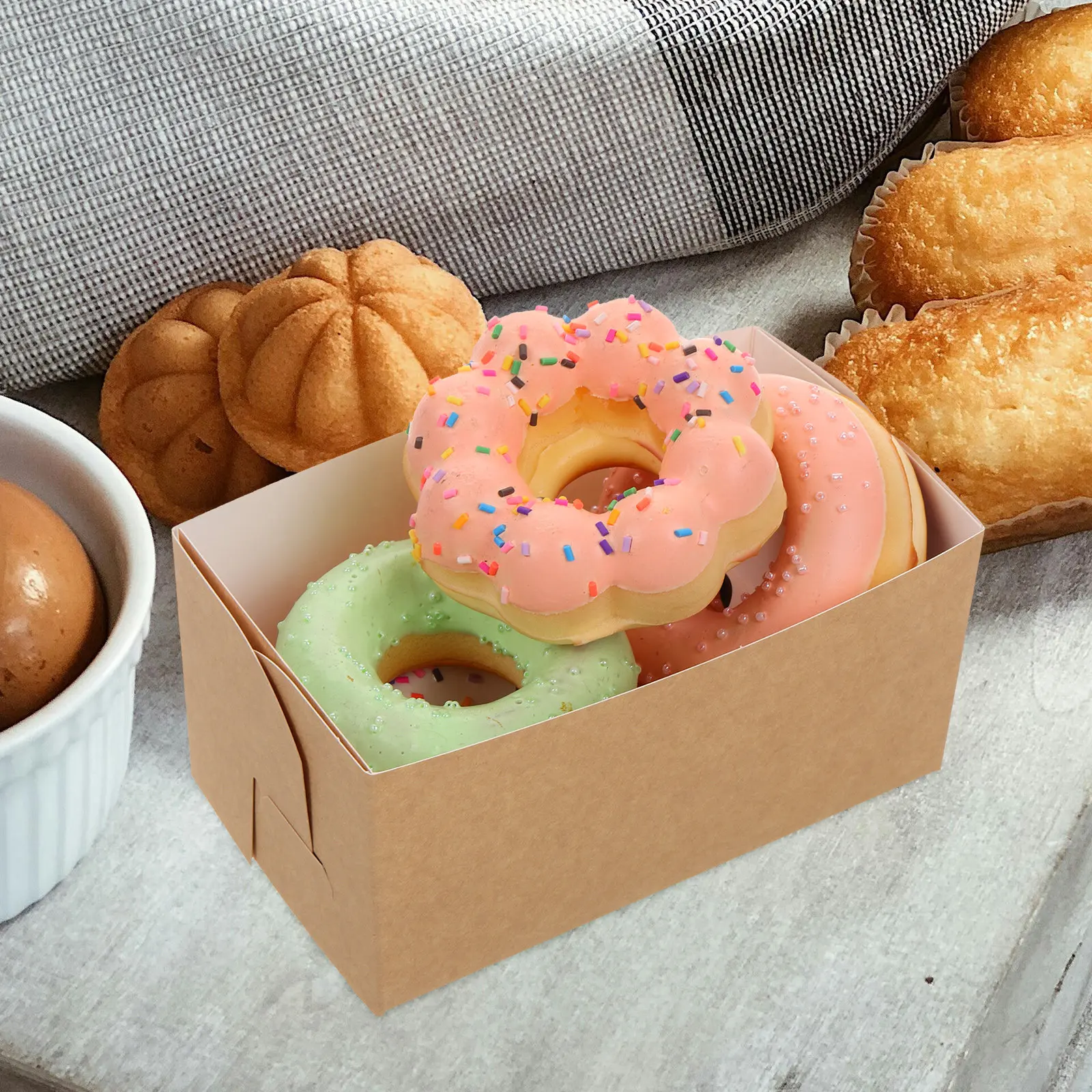 50Pcs Breakfast Packing Box Sandwich Wrapping Box Greaseproof Paper Takeaway Food Container Elegant Stable Design Cake Dessert