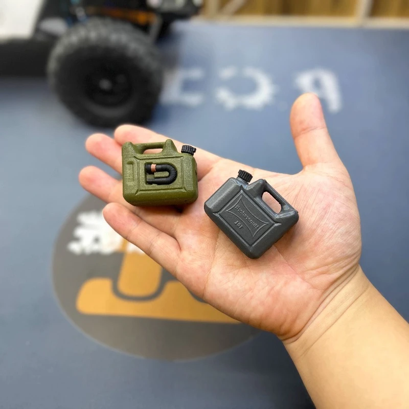 Simulation Luggage Rack Decoration Camping Oil Bucket for 1/10 RC Crawler Car TRX4 Defender AXIAL SCX10 RC4WD D90 TRX6 Tank 300