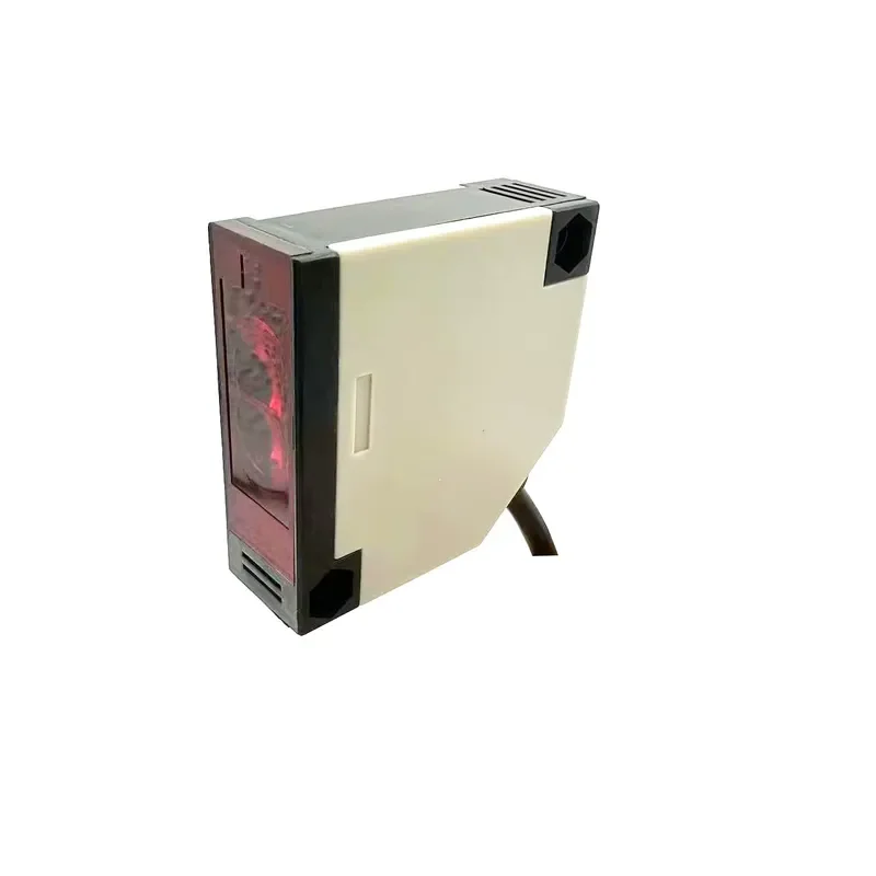 Diffuse reflection Square DC 3 wires photoelectric proximity sensor replace E3JK AC/DC universal sensor