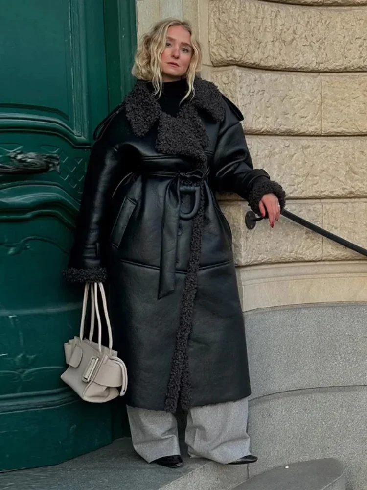 

Women Chic Fur Patchwork Leather Overcoat Black Lapel Long Sleeve Lace Up Loose Outerwears Lady Winter Daily Highstreet Jackets