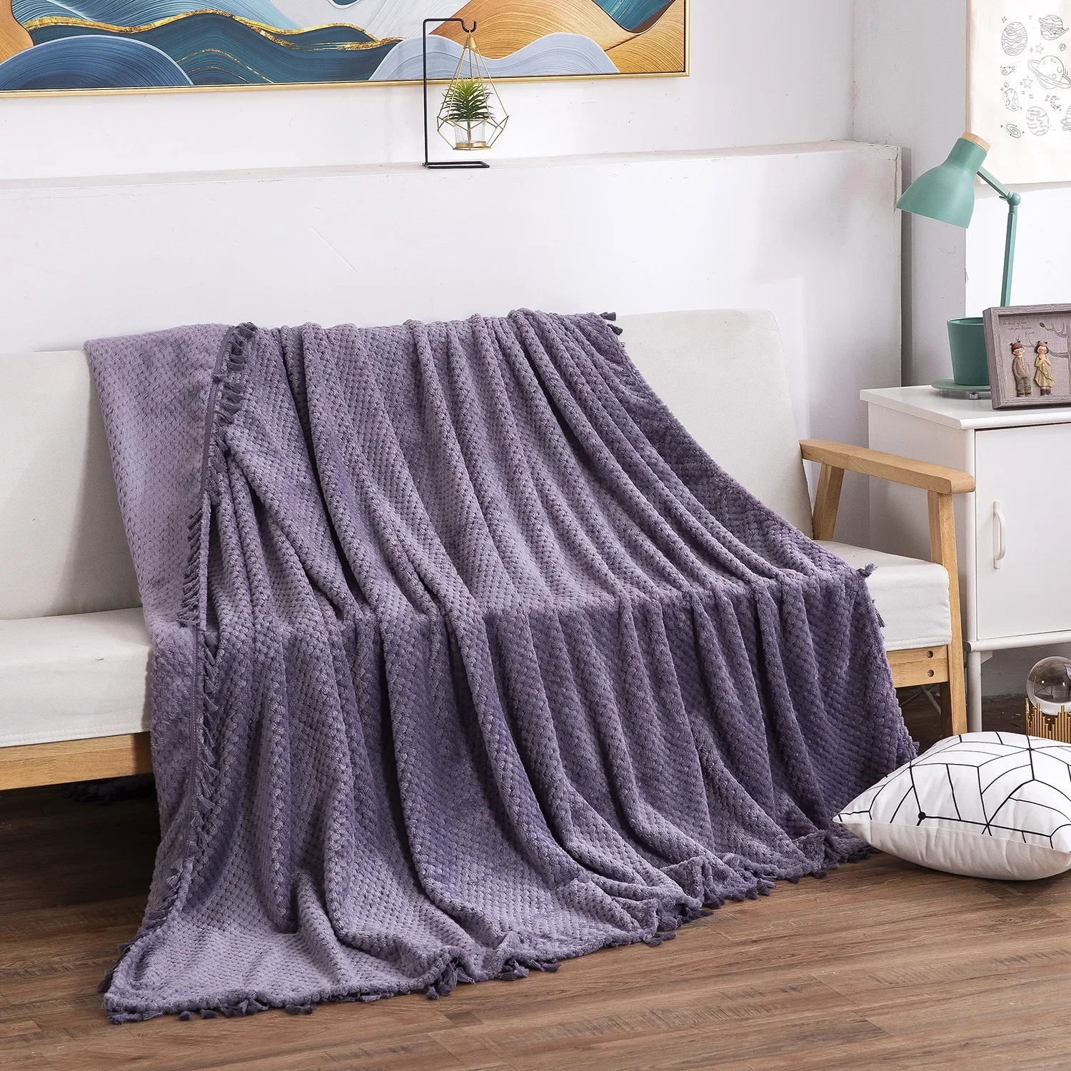 Flannel Throw Blankets Soft Sofa Blankets with Tassels Coral Fleece Sofa Cover Beds Cover Bedspread