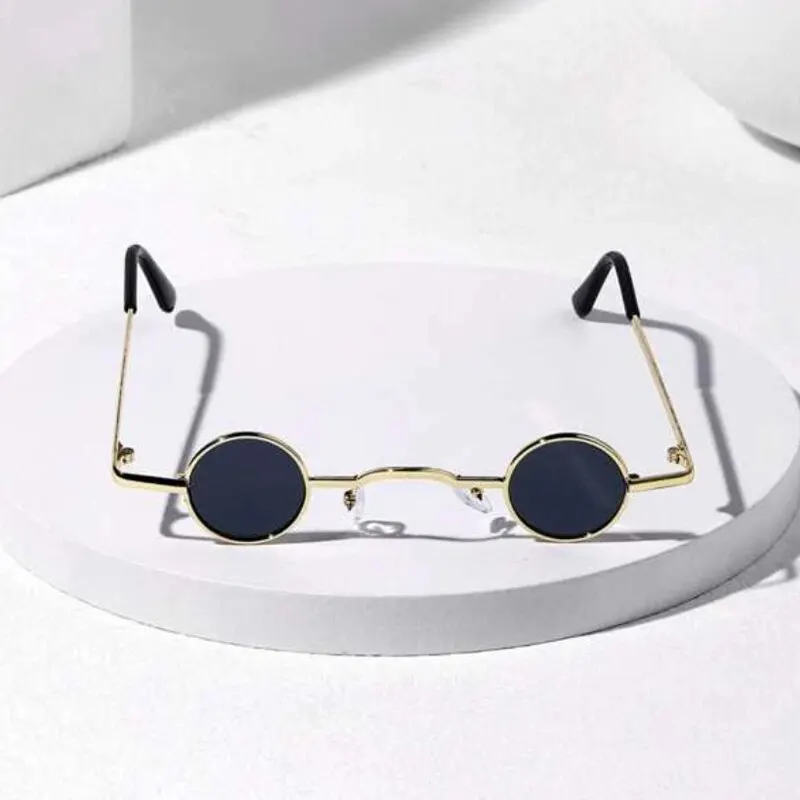 Vintage Rock Punk Man Sunglasses Classic Small Round Sunglasses Women Wide Bridge Metal Frame Black Lens Driving Eyewear