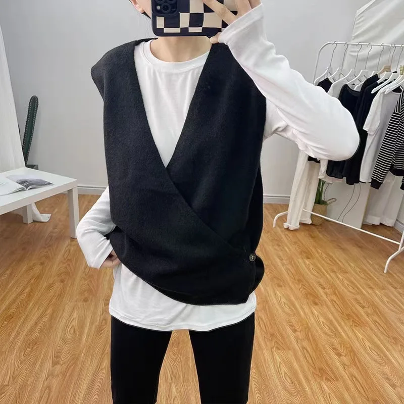 X2095 New Autumn Winter Irregular Sweater Vest For Women Loose V neck Sleeveless Knitted Vest