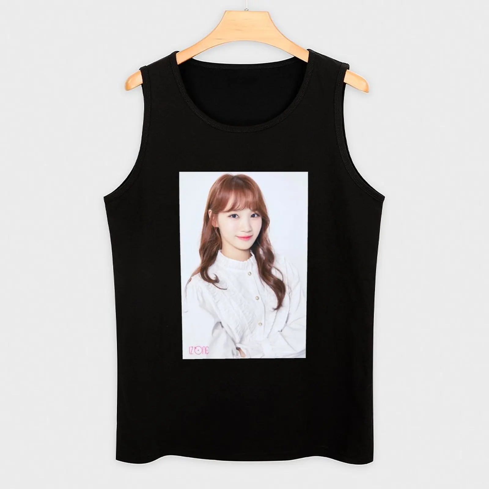 IZone chaewon เสื้อยืดแขนสั้นออกกำลังกายแขนสั้นเสื้อออกกำลังกายผู้หญิงผู้ชาย