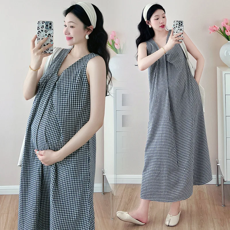 

2025 Pregnancy Maternity Dress Reversible Plaid Long Dress for Women Summer Stylish Two Way Wear Elegant Mother Long Dress