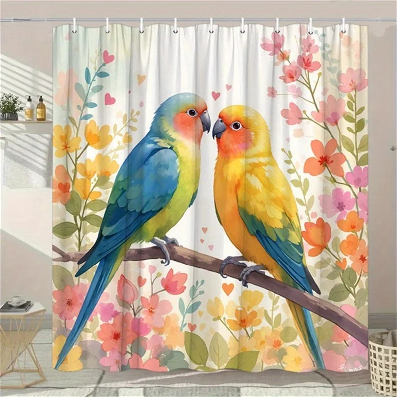 

Занавеска для душа Colorful Lovebirds on a Branch — водонепроницаемая, легко чистится, добавляет яркий и веселый на ощупь