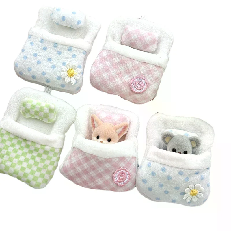 Nowy Uroczy Pluszowy Brelok do Kluczy w Kształcie Zwierzątka z Anime, Zawieszka do Torby, Mini Śpiwór z Koniczyną Czterolistną, Zawieszka do Plecaka