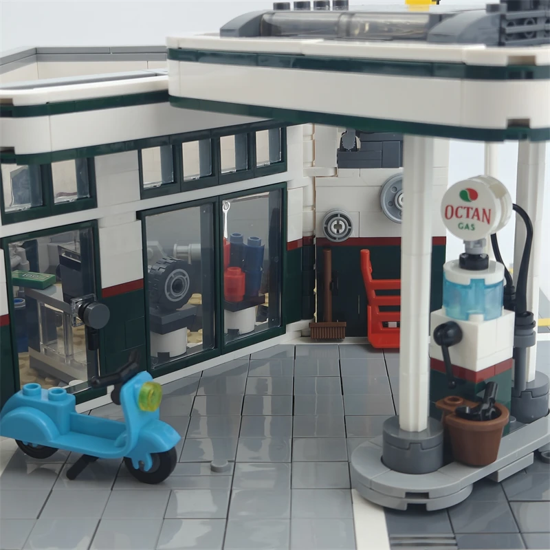 In Stock Ship From USA High Quality Creativity Repair Garage Model Building Blocks Bricks House Toy Birthday Gifts 10264 15042