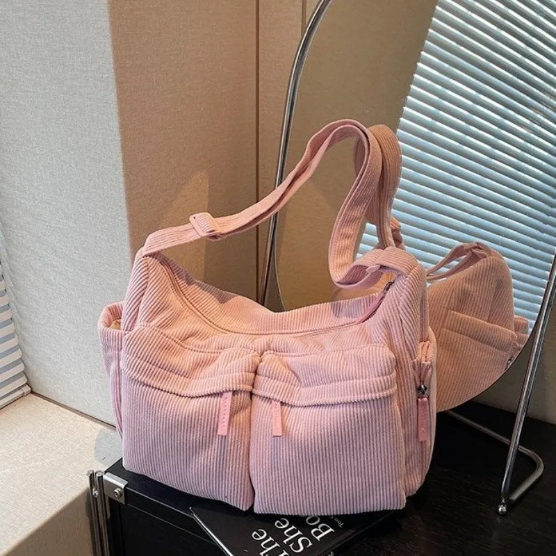 

Famous Leather Diaper Bag Women's Luxury Crossbody Tote Vintage Minimalist Designer Large Capacity Elegant Recognizable
