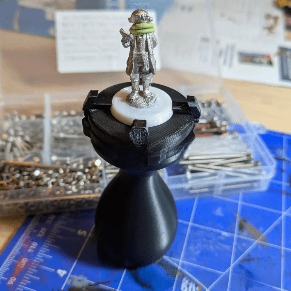 20-50mm Bases Miniature Holder Coloring Tool Detailing Grip Painting Holder Ergonomic Grip Handheld Grip Miniature Painting