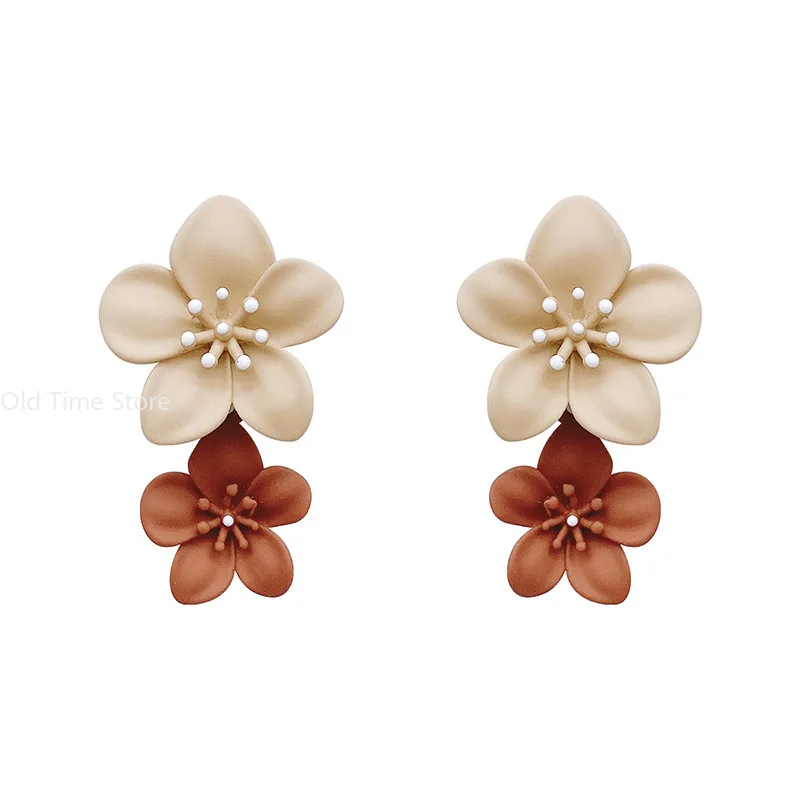 أقراط متدلية متدلية على شكل زهرة للنساء ، مجوهرات أنيقة ، إكسسوارات لحفل الزفاف ، أزياء كورية ، بنية ، لونين