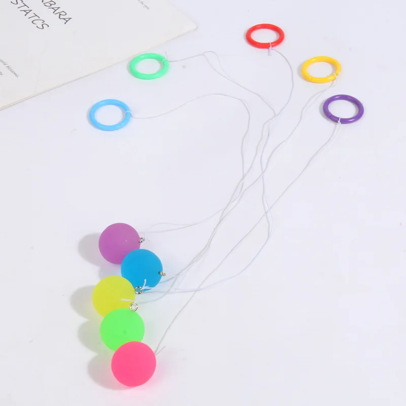 Jouets nostalgiques d'enfance, balles rebondissantes pour enfants, jeu de sport à doigts colorés, jouet interactif, petit cadeau, 5 pièces