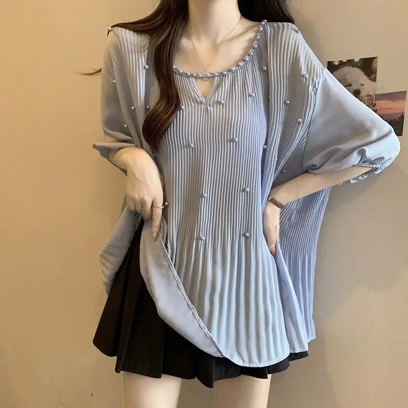 

French Style Pleated Loose Blouse Summer Casual Hollow Out Women's Clothing O-Neck Fashion Beading All-match Short Sleeve Shirt