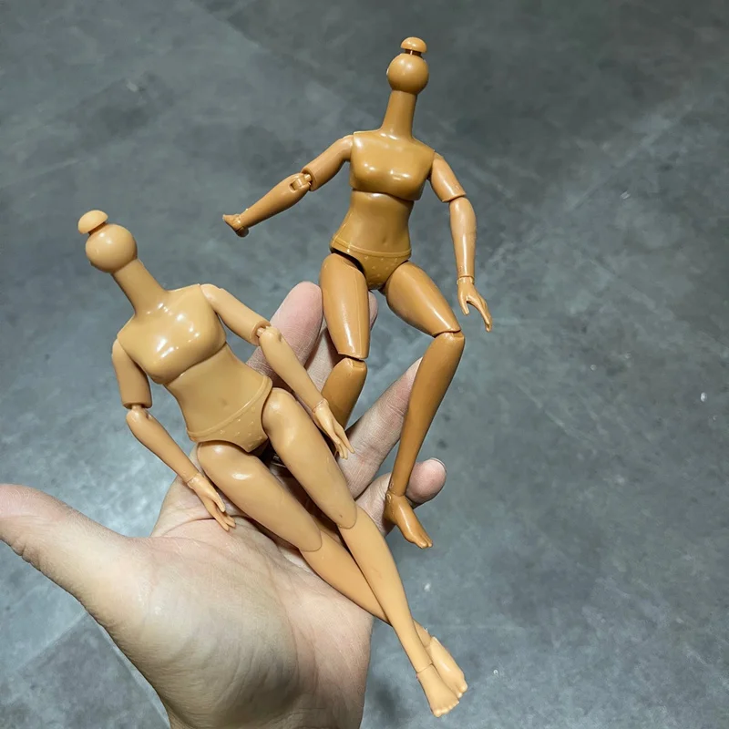 [With Defect] 20cm Height Body Bjd Doll\'s Accessories Multi-joint Movable Girls Diy Accessories Toy Randomly Send