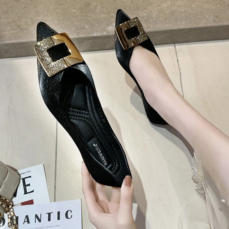 Spring Autumn Summer Winter Women's Flat Shoes Soft Bottom Square Buckle Design Casual round Toe Shoes Comfortable Rubber Sole