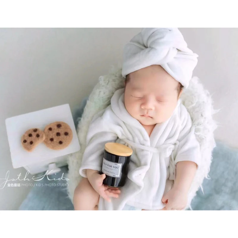 Newborn photography props 100 days after full moon  baby full moon photosc lothing clothing  baby photos  clothing  bathrobes