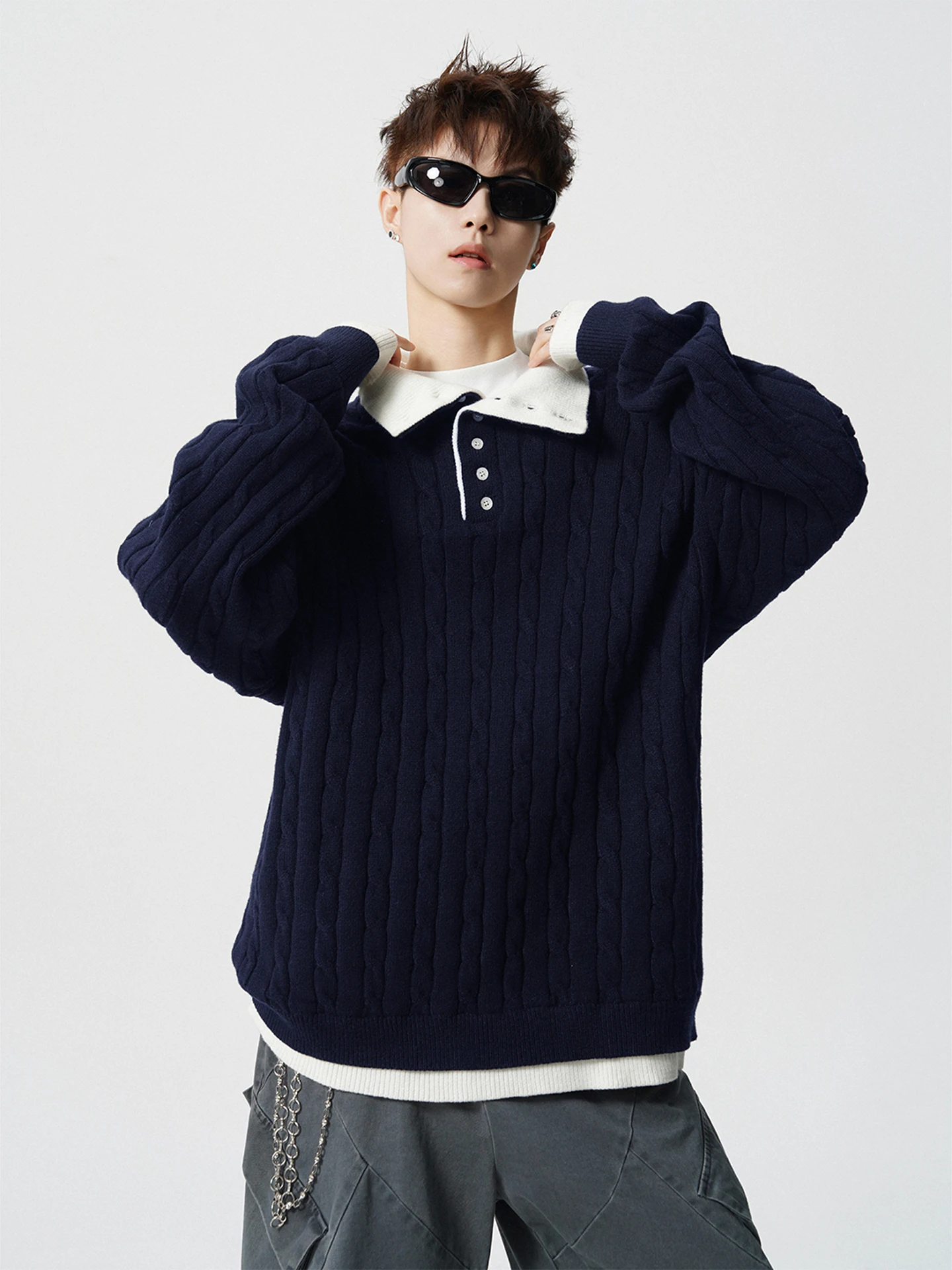 

Мужской свитер с воротником Хенли и эффектом двухслойности, в стиле ретро, с узором косы, осенне-зимний, премиум-класса, для ношения под одеждой, с высоким воротом, вязаный.