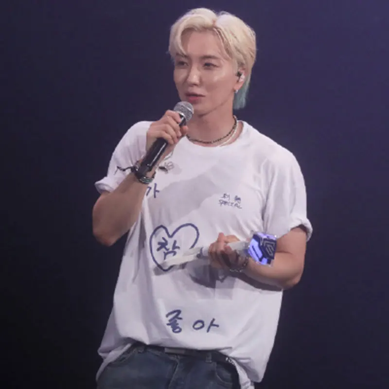 Super junior Super Show 9 Straße T-Shirt Kpop Mode Cartoon Brief druck T-Shirt Männer Frauen Sommer Cartoon Kurzarm T-Shirts