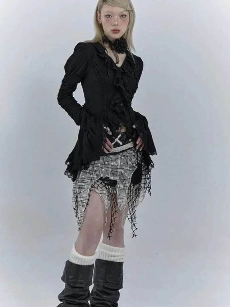 ヴィンテージ ボディコン フォールド Tシャツ フレア袖 カジュアル 中世風 プリンセススタイル レース 透かし彫り 無地 レディースブラウス 2025年秋