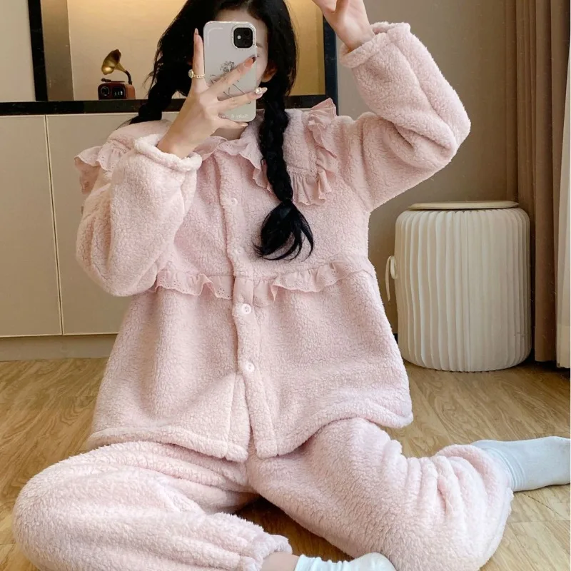 Vêtements de nuit en laine épaisse pour femmes, gâteau de mouton, série d'hiver, col de poupée mignon, ample, couleur unie, ensemble de vêtements de nuit pouvant être porté à l'extérieur