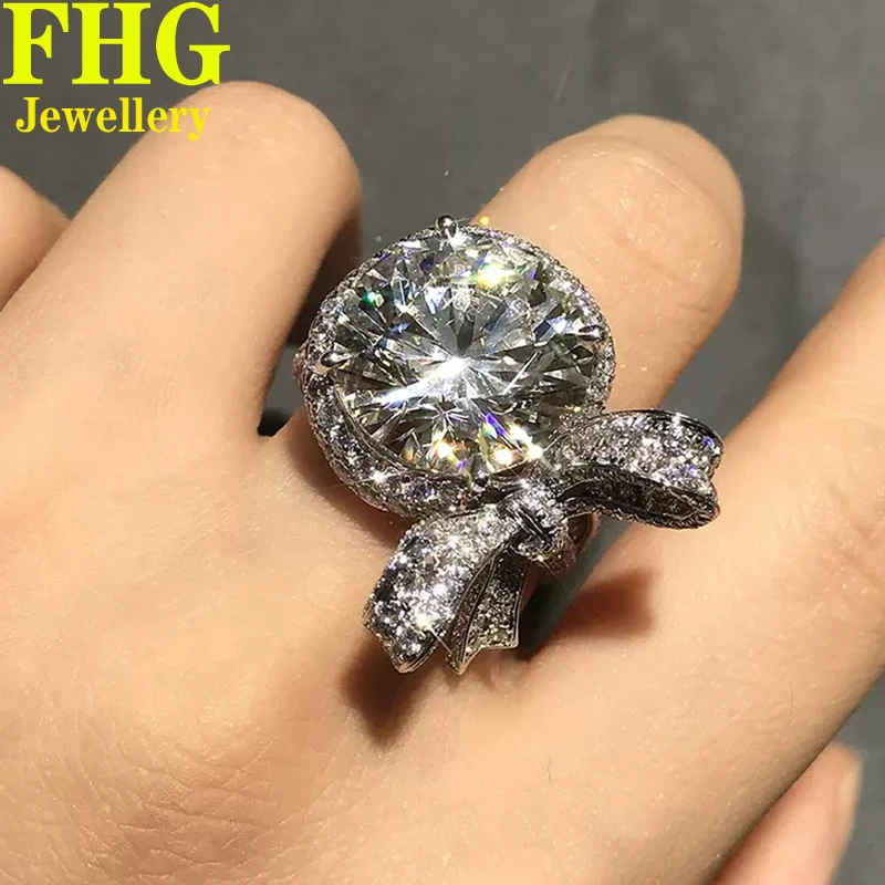 

Round 8Carat Shape Au417 10K White Gold Ring DVVS1 Moissanite Diamond ring Luxury Flower Women Wedding Party Engagement birthday