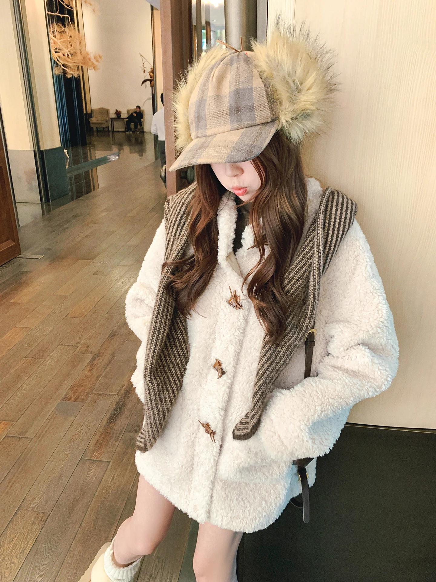 

Корейское зимнее пальто Zeng Xiao Salt из овечьей шерсти, свободного кроя, средней длины, утепленное, для женщин