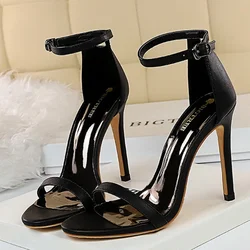 Summer Party Elegant White High Heels Gladiator Sandals Women Fashion Open Toe Buckle Strap Stiletto Wedding Dress Shoes
