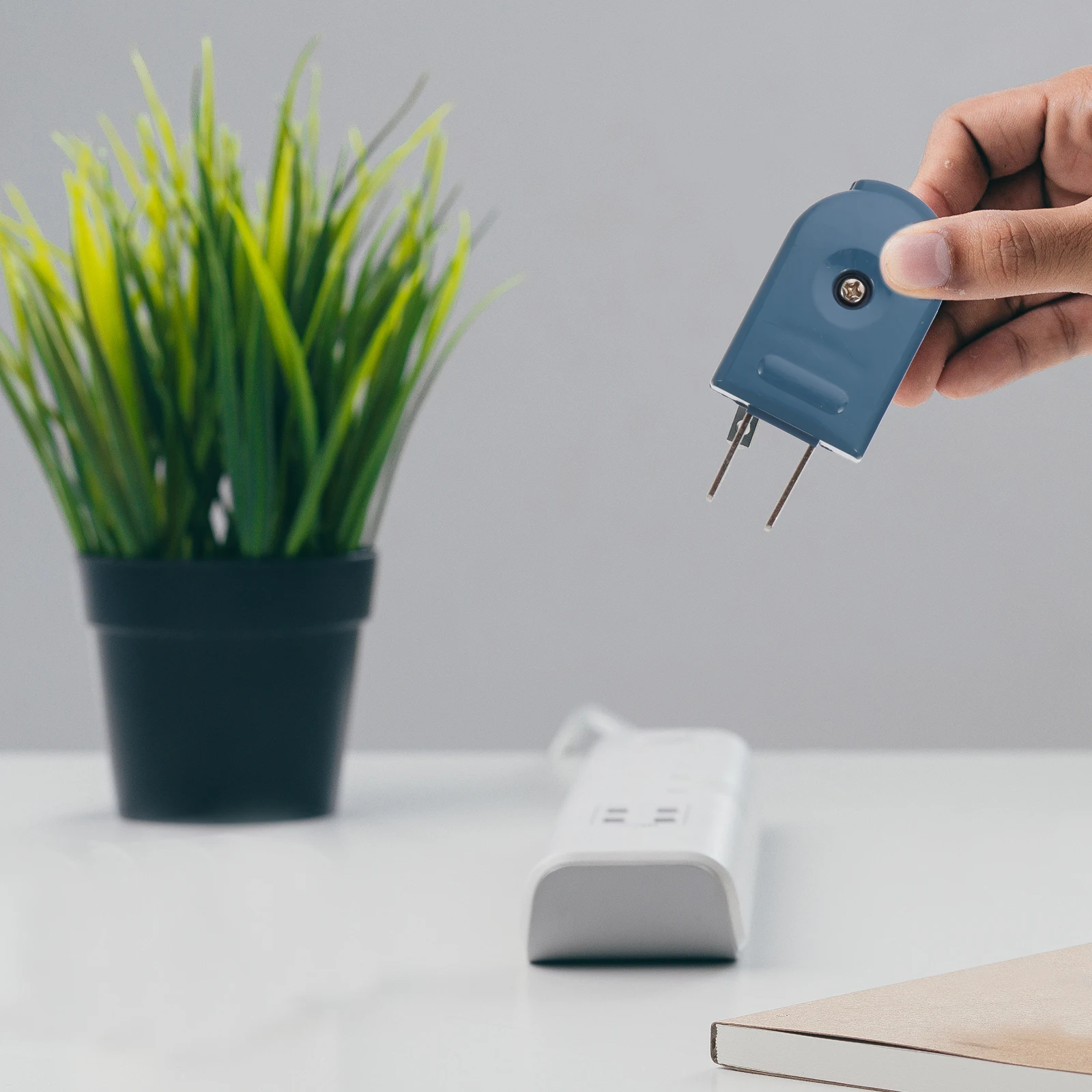 

6Pcs Us Plug Replacement 2 Prong Rotatable 90 Degree 125V 10A Electric Plug Male End Extension Cord Replacement