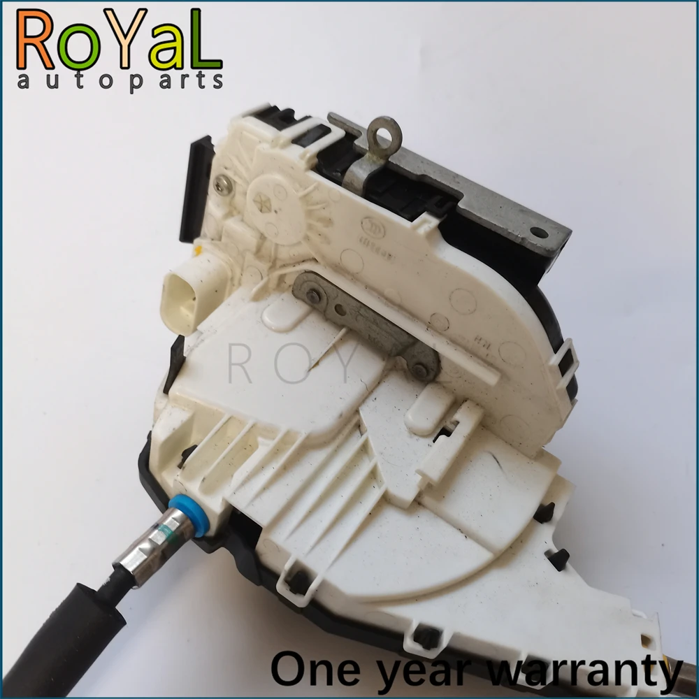 LH blok penguncian depan untuk Maserati: MSLDV6 suku cadang No: 673007276