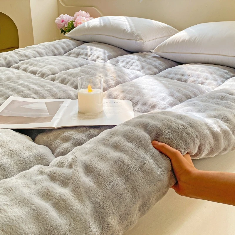 Winter thickened warm rabbit plush mattress with fluffy household tatami soft cushion student dormitory single warm mattress