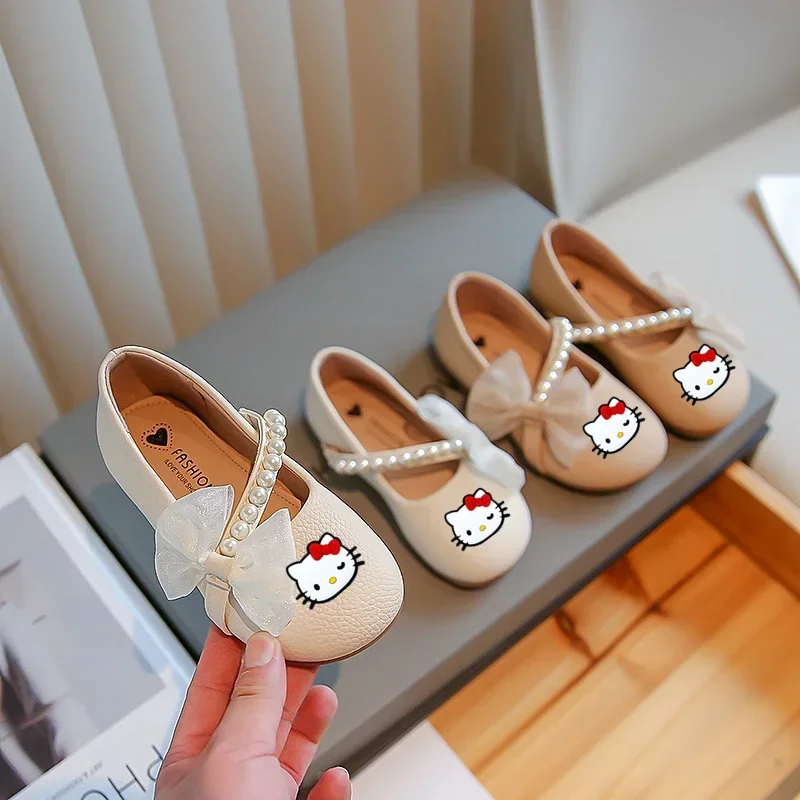 Sanrio hello kitty niñas zapatos de cuero primavera y otoño blanco nuevo perla niñas sandalias de bebé niños muestran zapatos de princesa