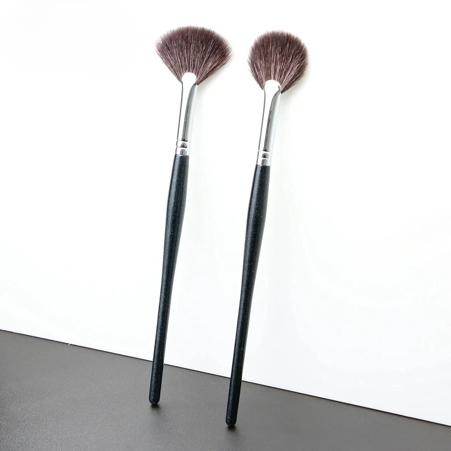 

Кисть-хайлайтер с натуральной козьей шерстью, высококачественные кисти для макияжа