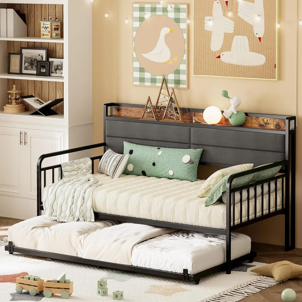 Tempat Tidur Daybed dengan Trundle, Rangka Tempat Tidur Twin XL dari Logam Kokoh dengan Sandaran Kepala Berlapis dan Stasiun Pengisian Daya untuk Ruang Tamu