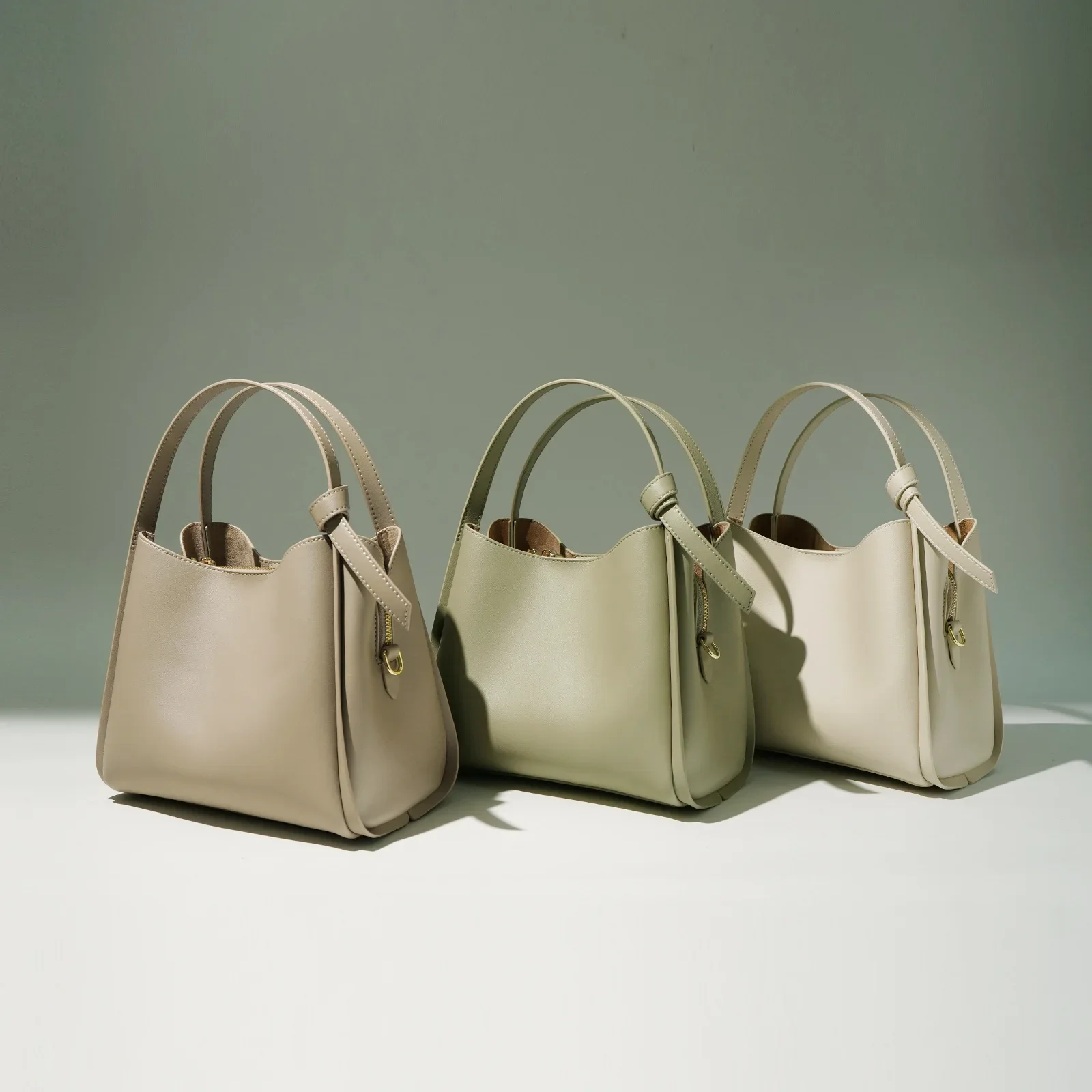 Unique Simple Minimalist Diaper Bag Designer Leather Crossbody Handbag For Women Large Capacity Luxury Vintage Messenger