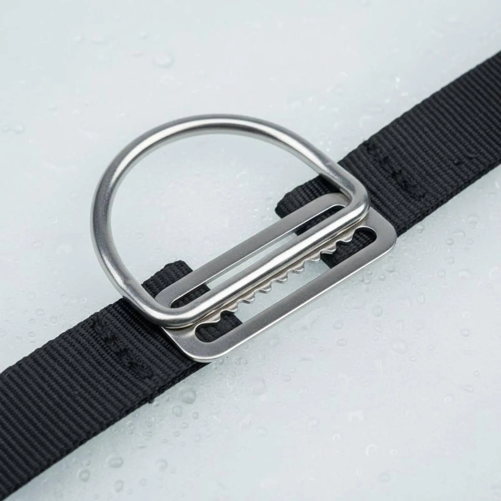 

Technical Diving D-Loop Fused Stainless Steel Diving D-Loop Underwater Dive Belt Holder Long-Lasting Versatile Gear Management