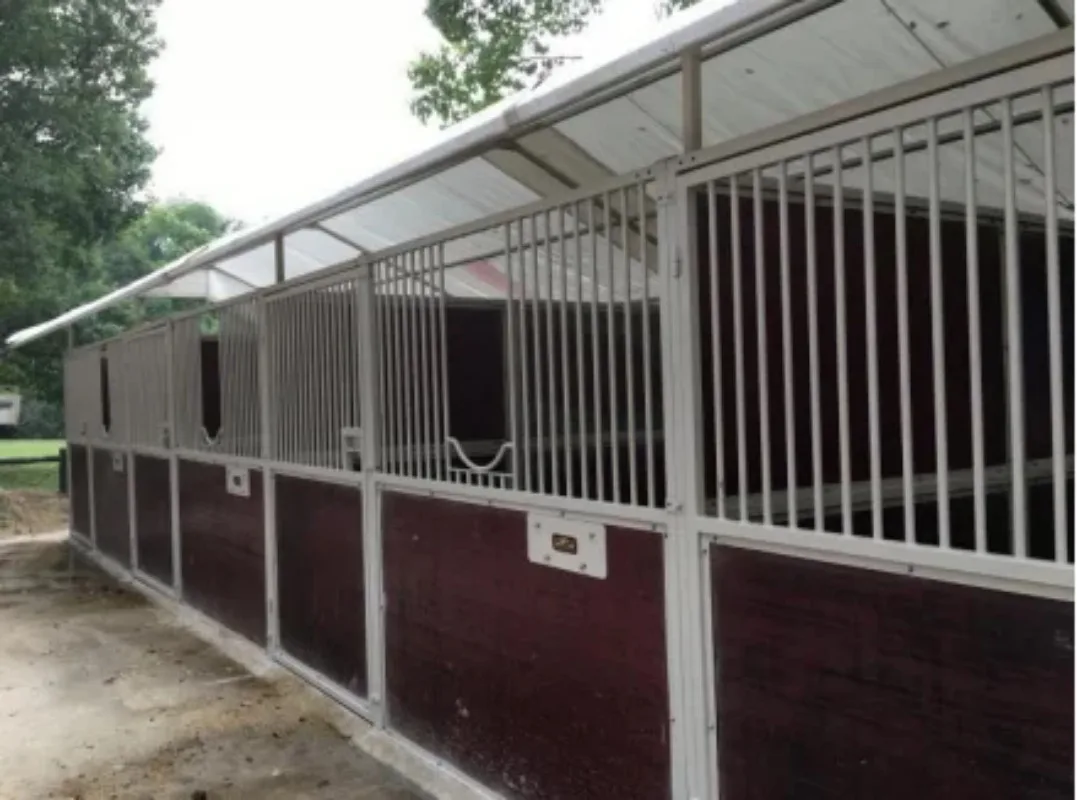 High Quality and Professional Portable Bamboo Horse Equipment Doors Box Front Panels Stable Stalls