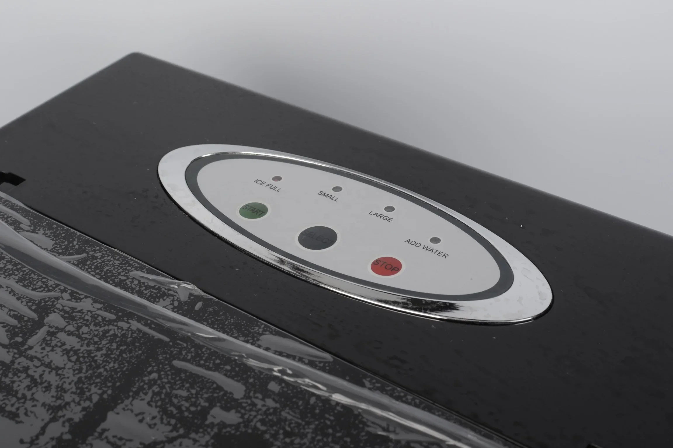 12kgs Matt Black 1.5kg Water Tank 24pcs Ice 1kgs Storage Transparent Clear Cubic Shape Ice Making Machine for Home Small Shop