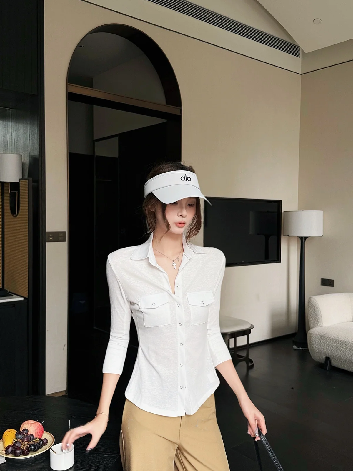 

Casual Sle White irt Women's Slim Fit Seven Sve ket Design Faionable Top Spring Summer New Arrival by Yang Bubble
