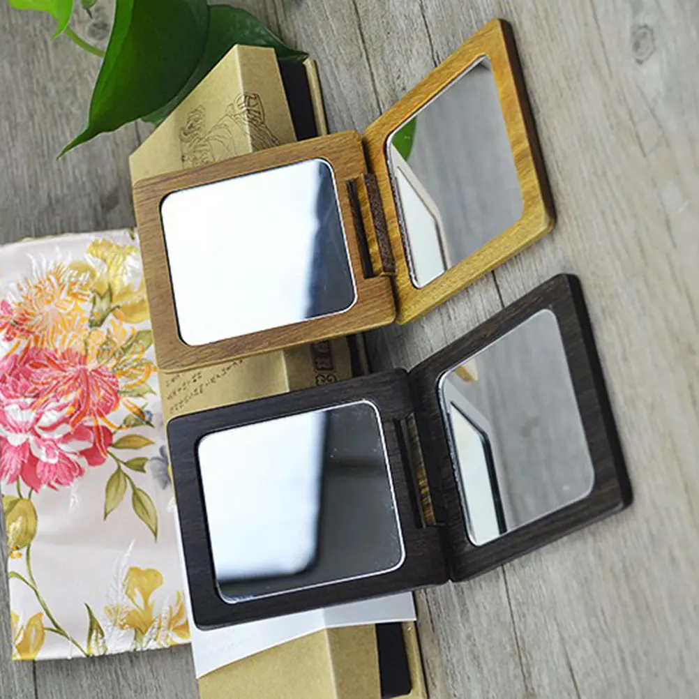 

1pcs Green Sandalwood Hollow Out Vintage Makeup Mirror Portable Metal Compact For Women Exquisite Floral Design Wooden Handheld