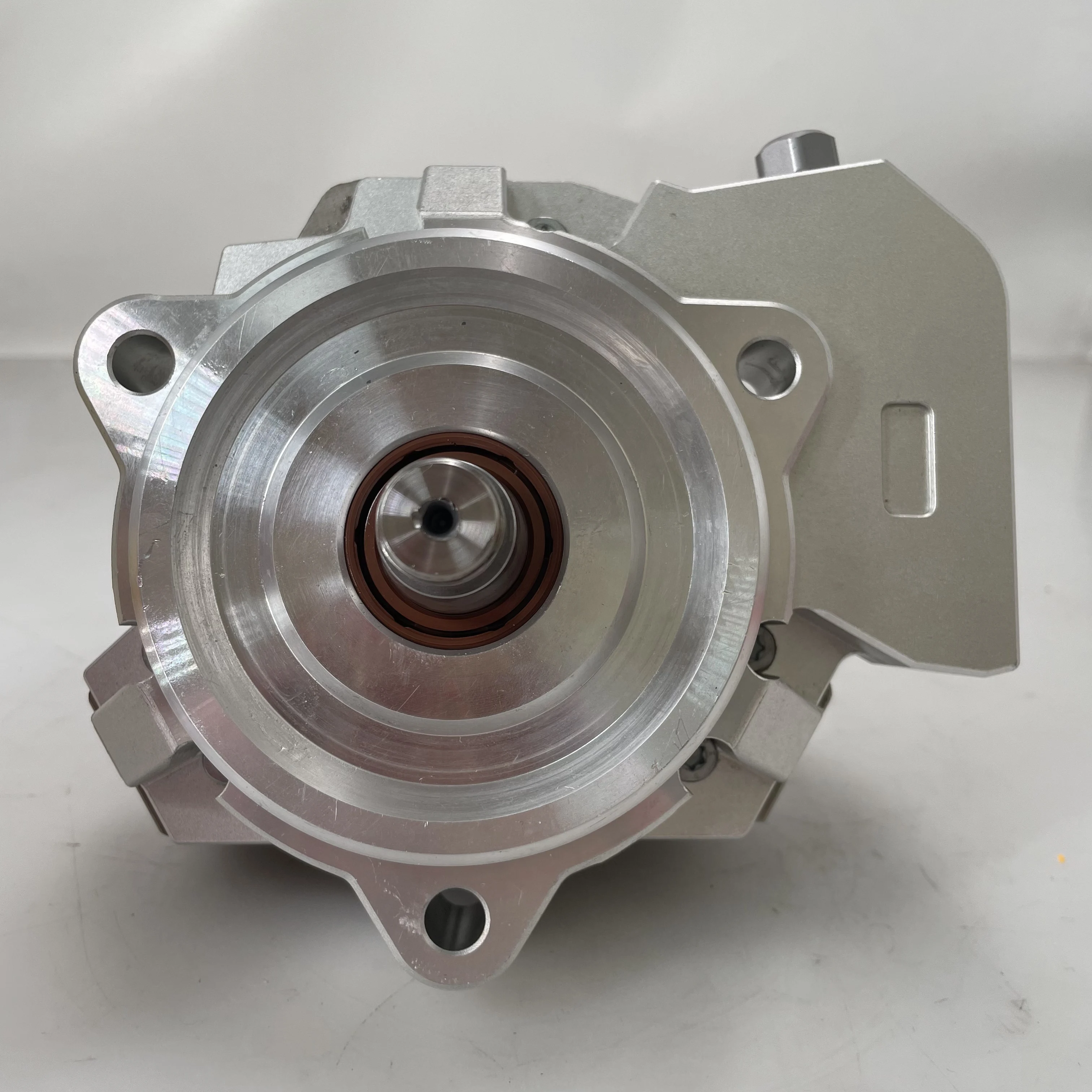 

Manufacturer Wholesale 0445020031 High-Quality Fuel Pump Pump Body Iron Aluminum Flange Plate