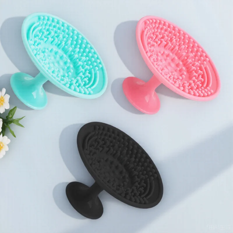 3 قطع من حصيرة تنظيف فرش المكياج، أداة تنظيف فرشاة السيليكون، غسالة محمولة مدمجة لفرش مستحضرات التجميل والإسفنج